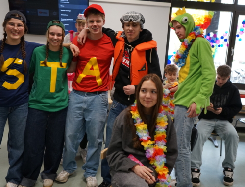 Abi-Jahrgang des Kopernikus Gymnasiums Bargteheide feiert Karneval!